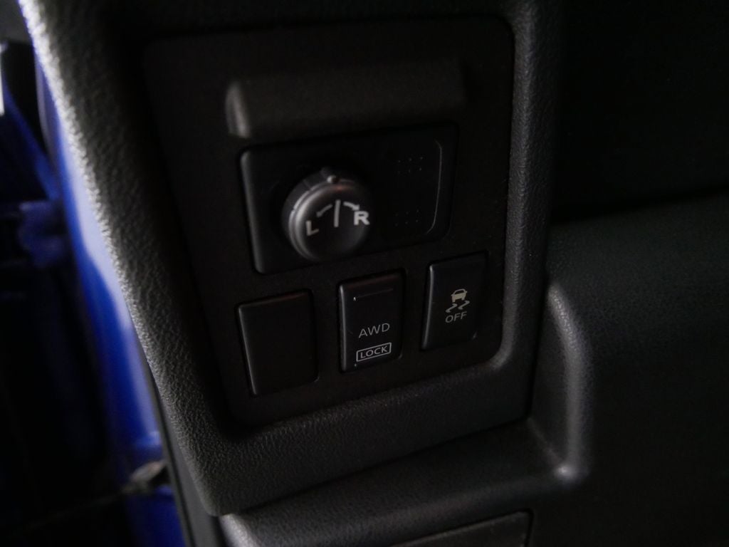 2011 Nissan Rogue SV