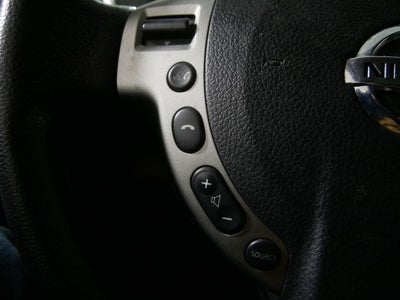 2011 Nissan Rogue SV