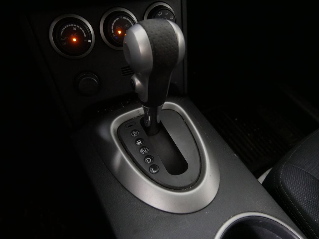 2011 Nissan Rogue SV