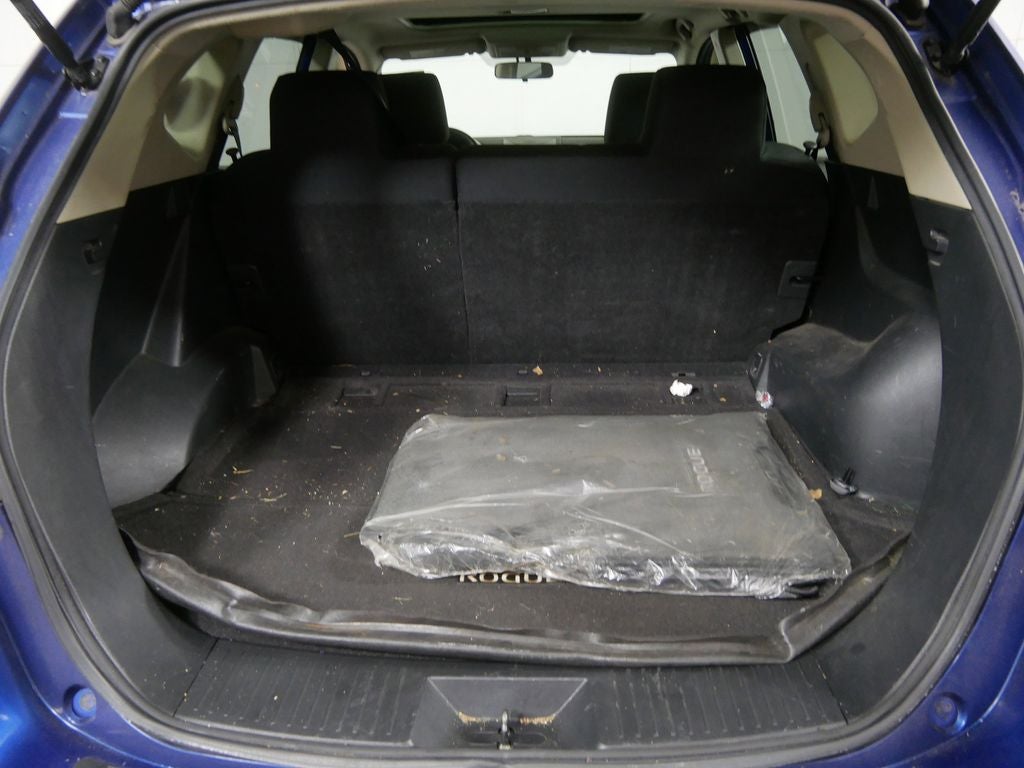 2011 Nissan Rogue SV