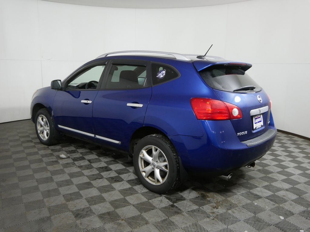 2011 Nissan Rogue SV