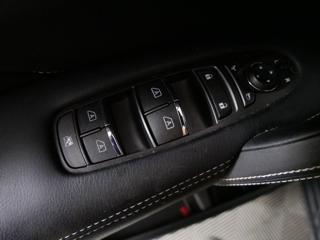 2023 INFINITI QX80 Premium Select