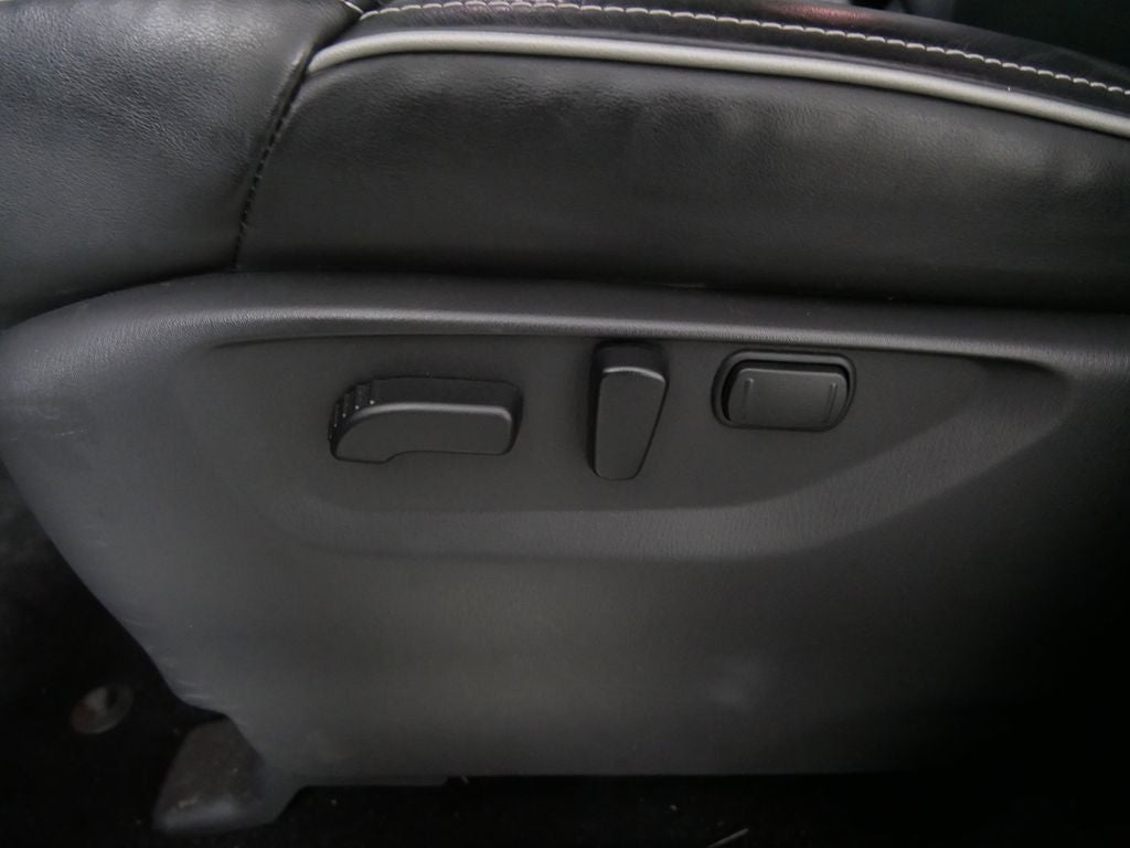 2023 INFINITI QX80 Premium Select