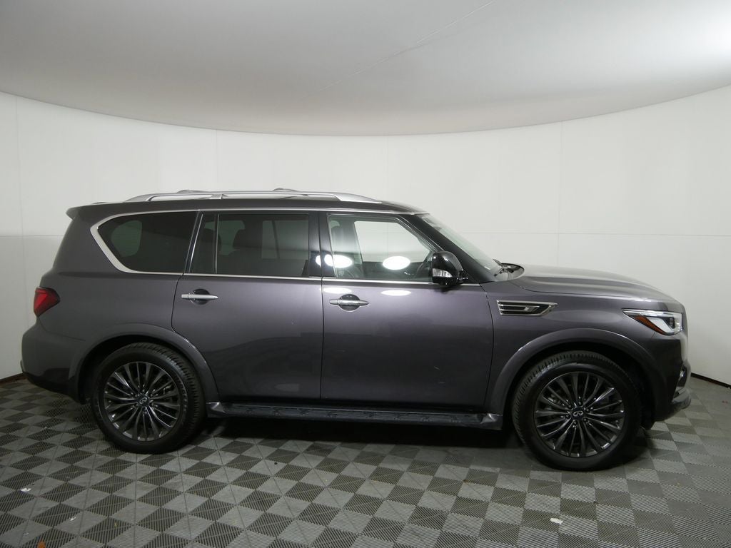 2023 INFINITI QX80 Premium Select