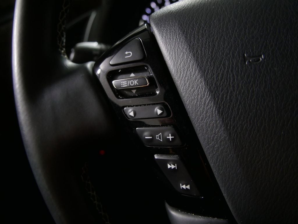 2023 INFINITI QX80 Premium Select