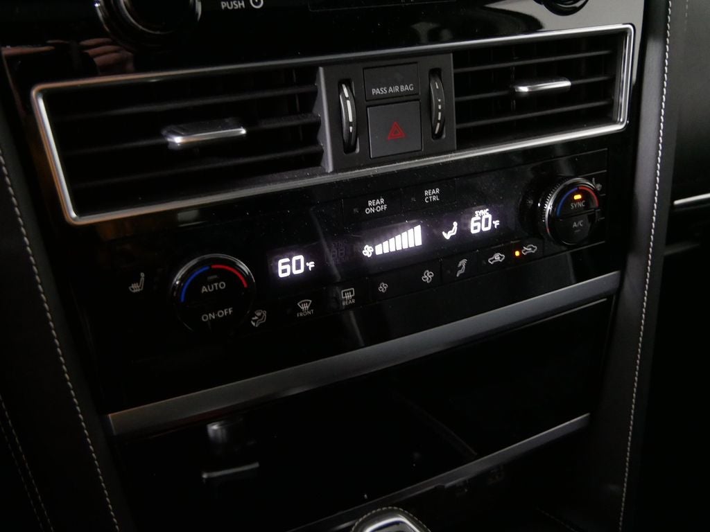 2023 INFINITI QX80 Premium Select