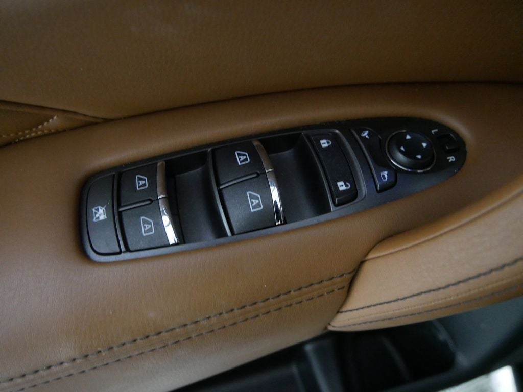 2023 INFINITI QX80 Sensory