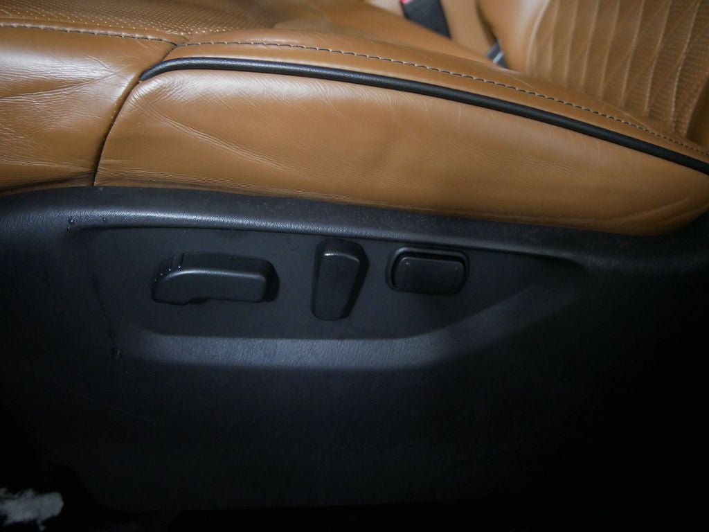 2023 INFINITI QX80 Sensory