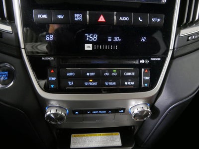 2019 Toyota Land Cruiser Base