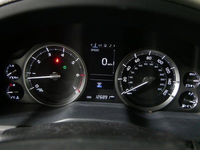 2019 Toyota Land Cruiser Base