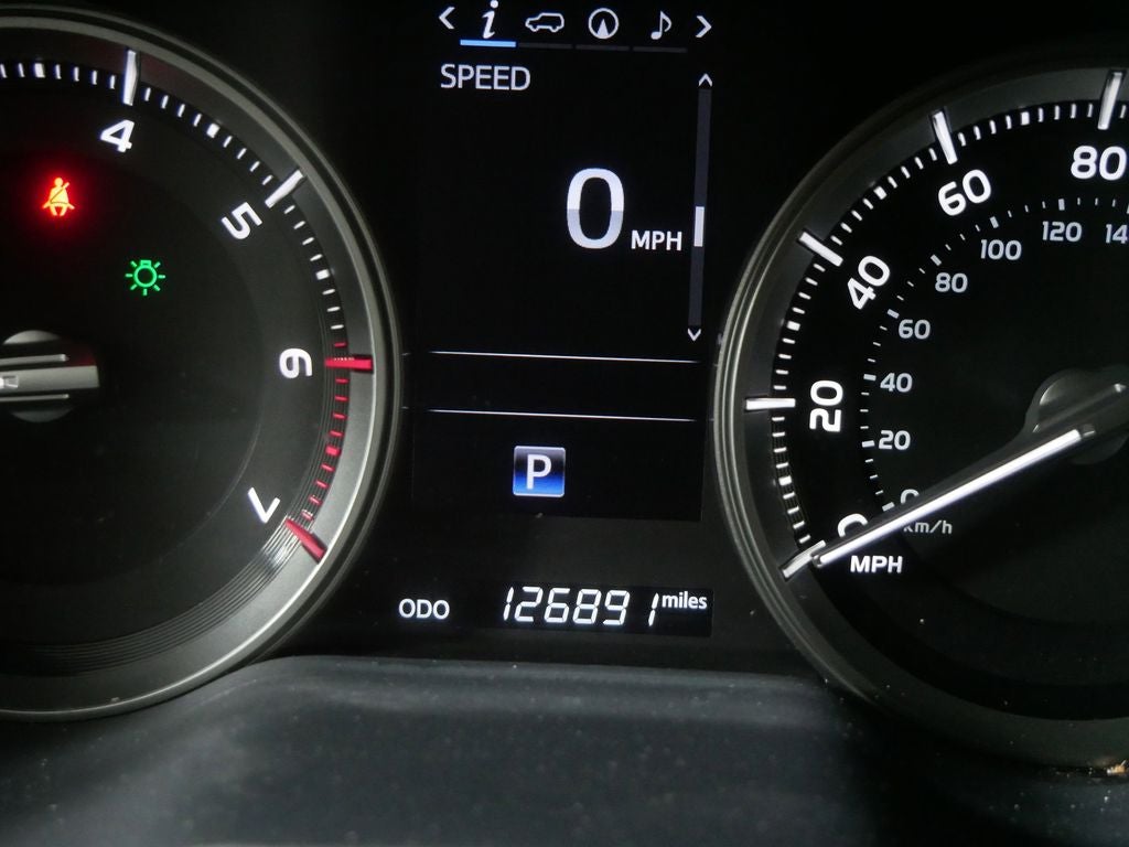 2019 Toyota Land Cruiser Base