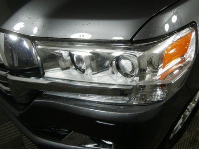 2019 Toyota Land Cruiser Base