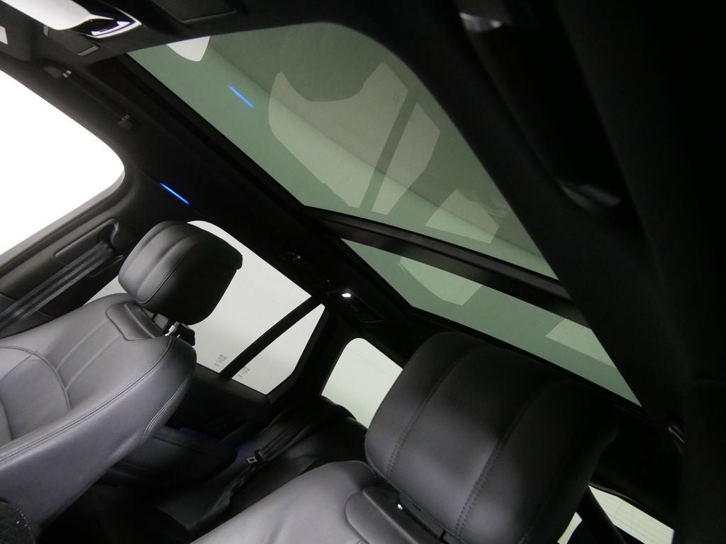 2022 Land Rover Range Rover Westminster