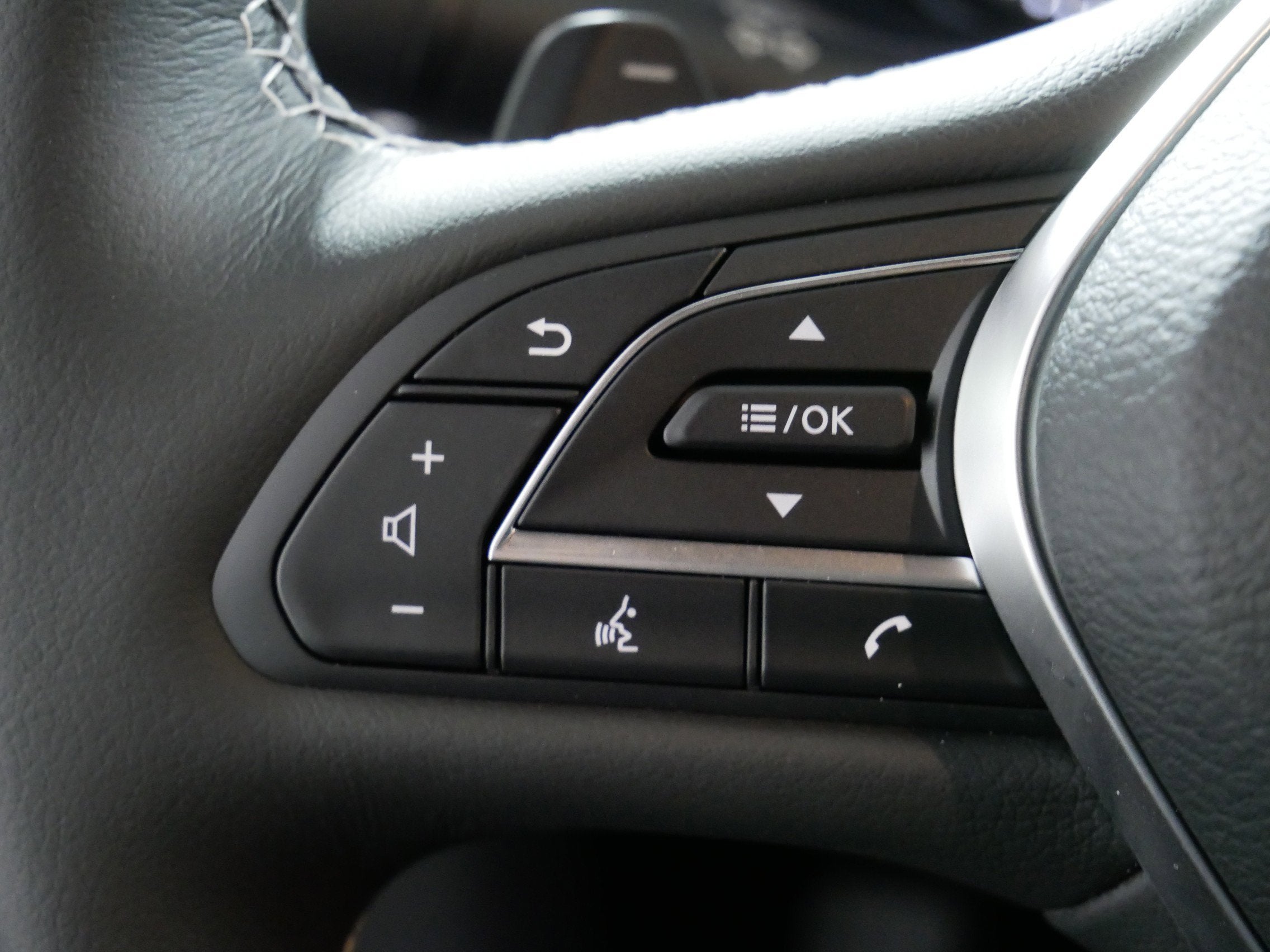 2025 INFINITI QX50 SPORT