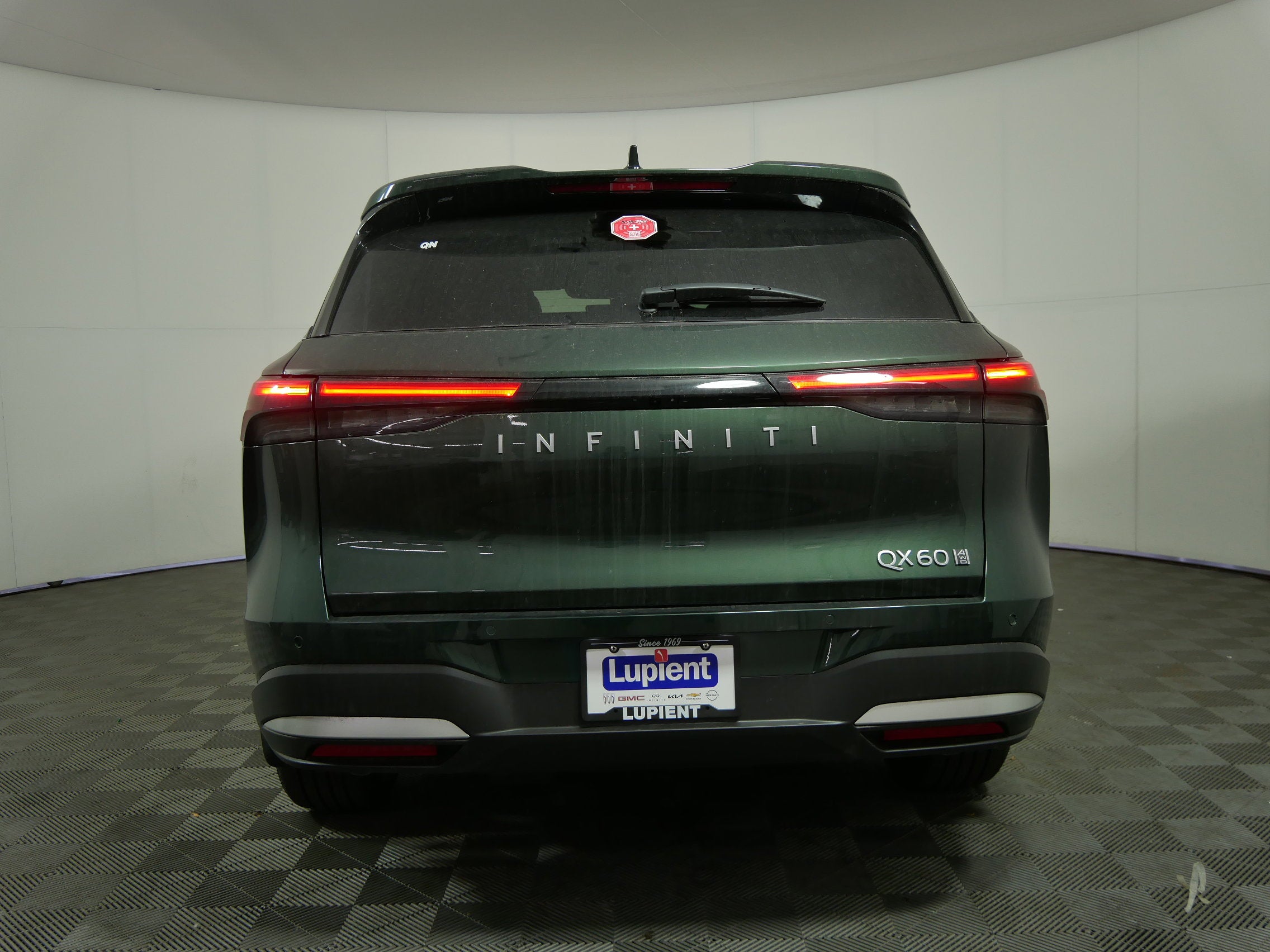 2026 INFINITI QX60 LUXE