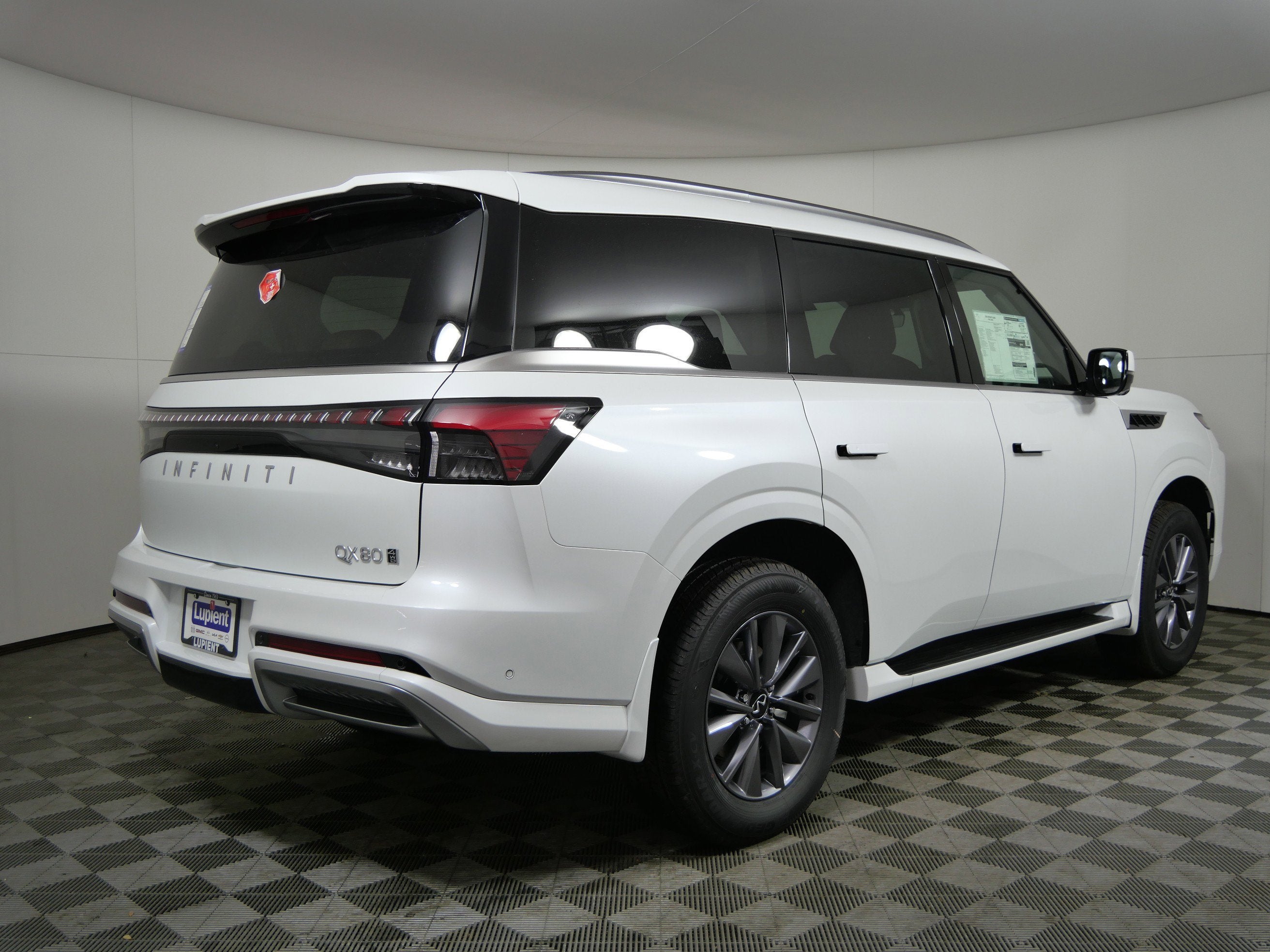 2026 INFINITI QX80 PURE