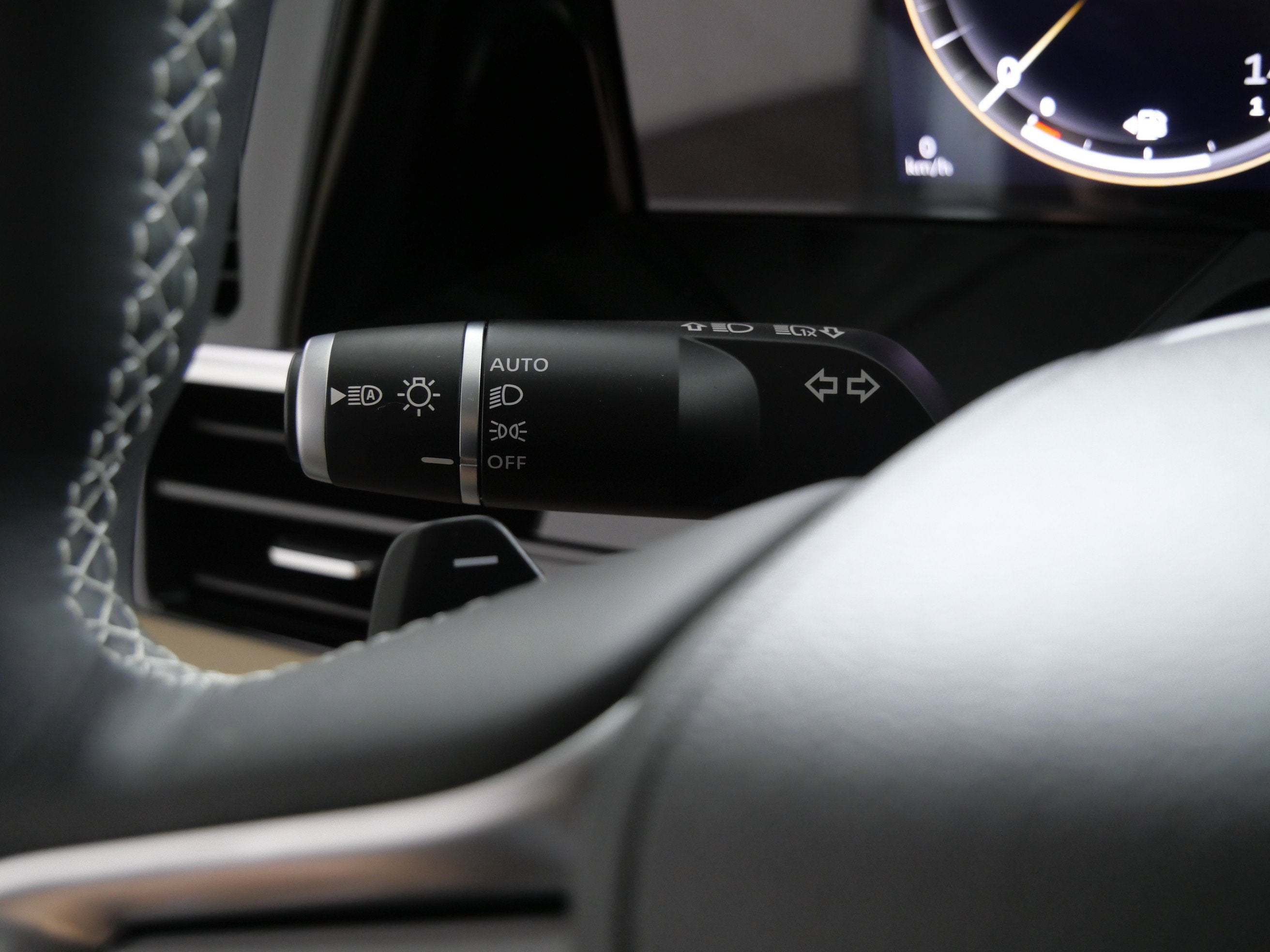 2026 INFINITI QX80 PURE