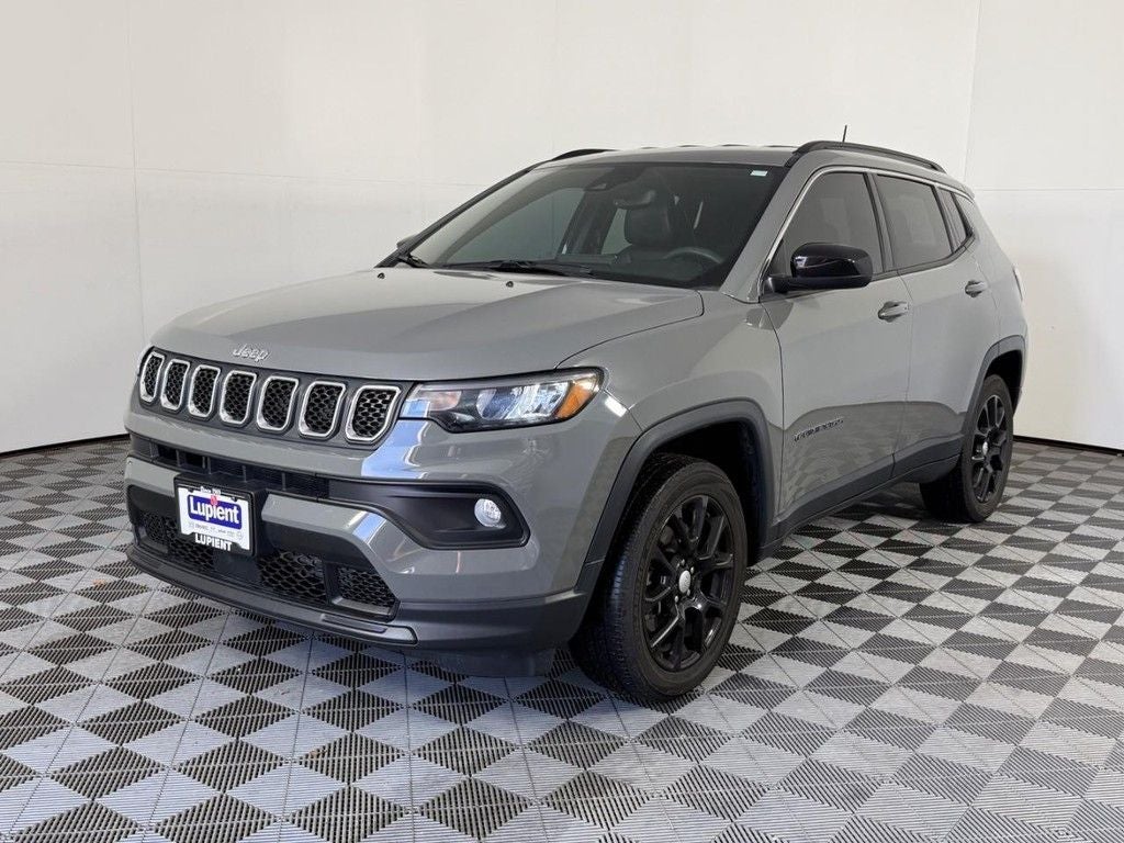 2023 Jeep Compass Latitude Lux