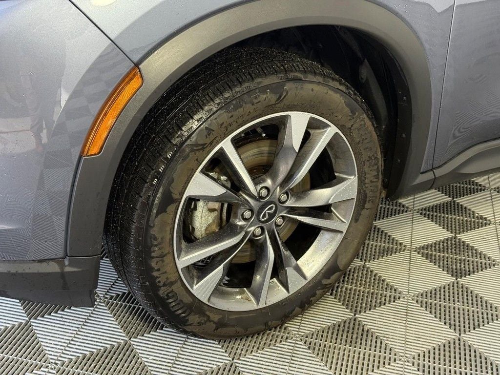 2024 INFINITI QX60 LUXE