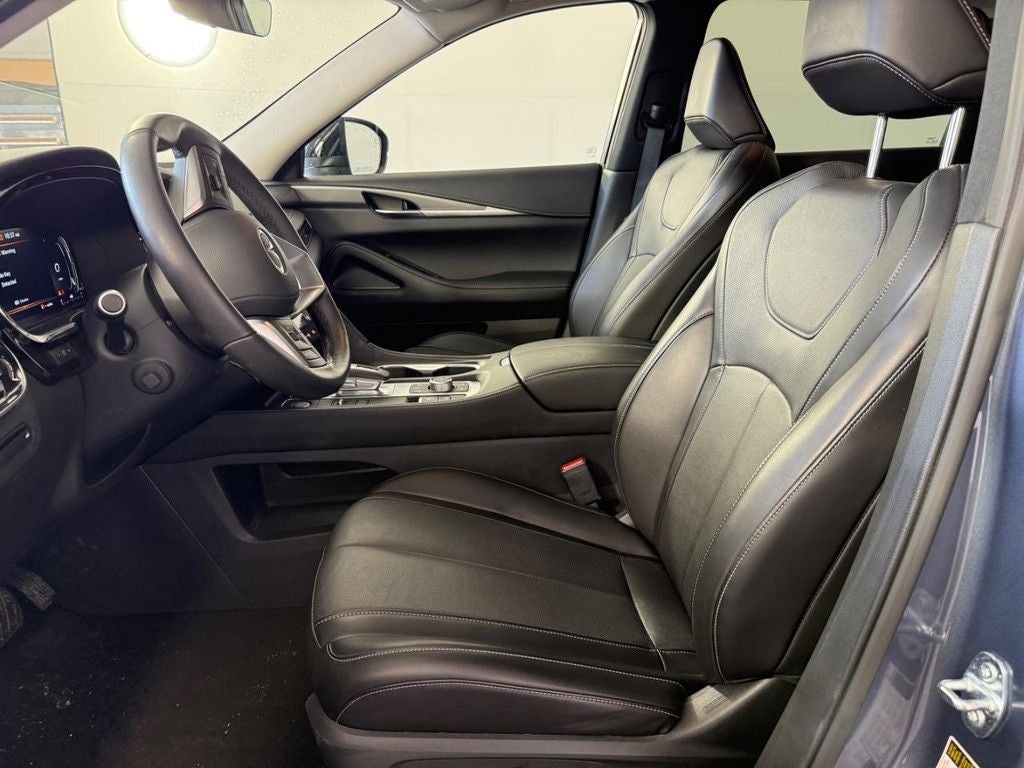 2024 INFINITI QX60 LUXE