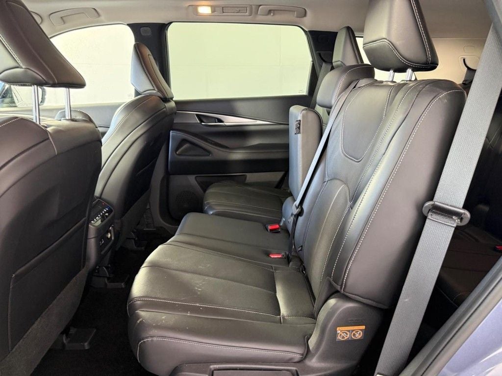 2024 INFINITI QX60 LUXE