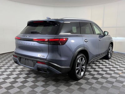 2024 INFINITI QX60 LUXE