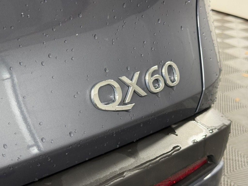 2024 INFINITI QX60 LUXE