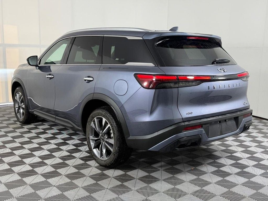 2024 INFINITI QX60 LUXE