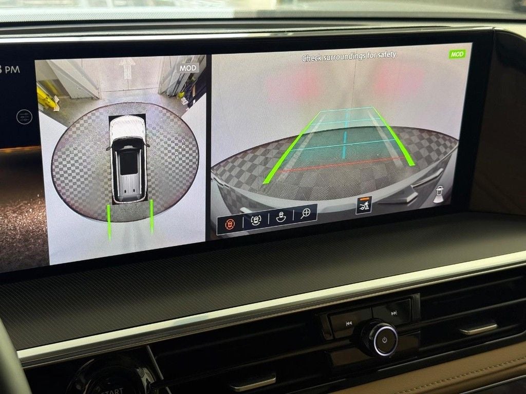 2026 INFINITI QX80 LUXE