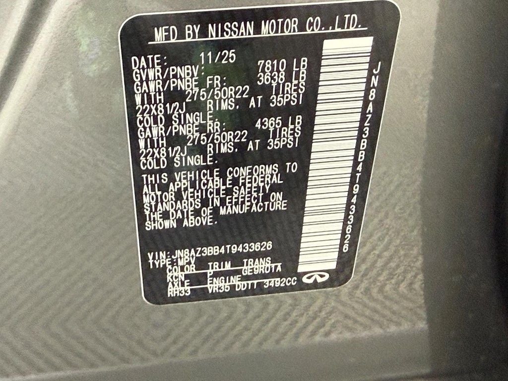 2026 INFINITI QX80 LUXE