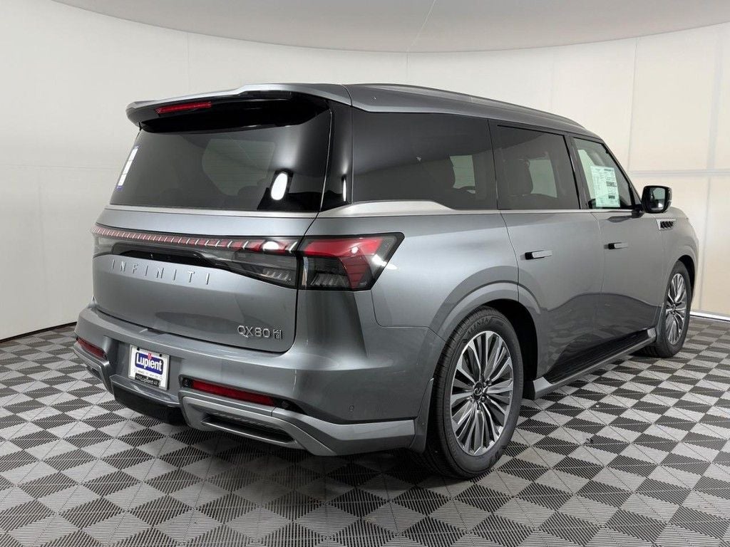 2026 INFINITI QX80 LUXE