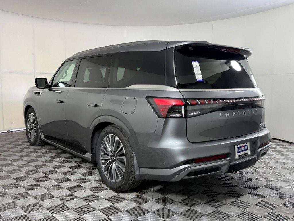 2026 INFINITI QX80 LUXE