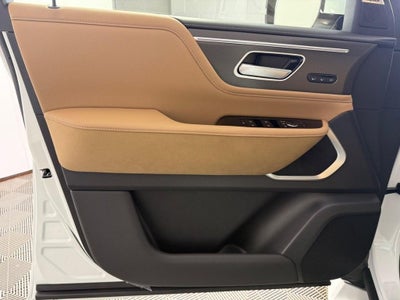 2026 INFINITI QX80 LUXE