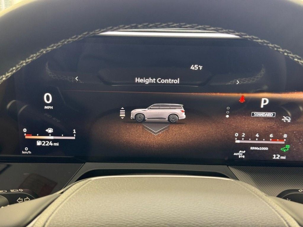 2026 INFINITI QX80 LUXE