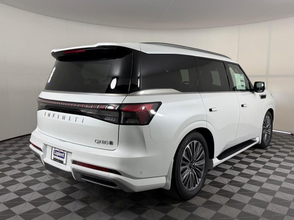 2026 INFINITI QX80 LUXE