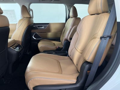 2026 INFINITI QX80 LUXE