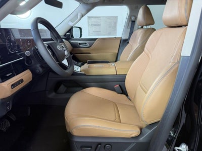 2026 INFINITI QX80 LUXE