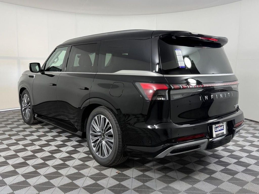 2026 INFINITI QX80 LUXE