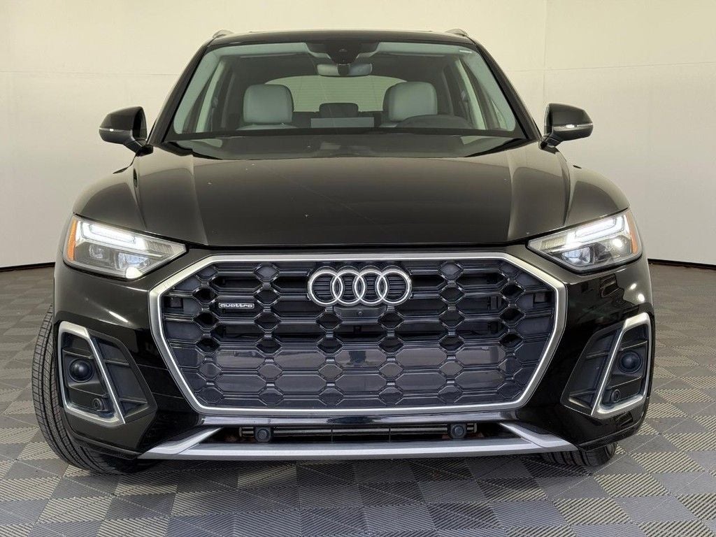 2023 Audi Q5 45 S line Premium quattro