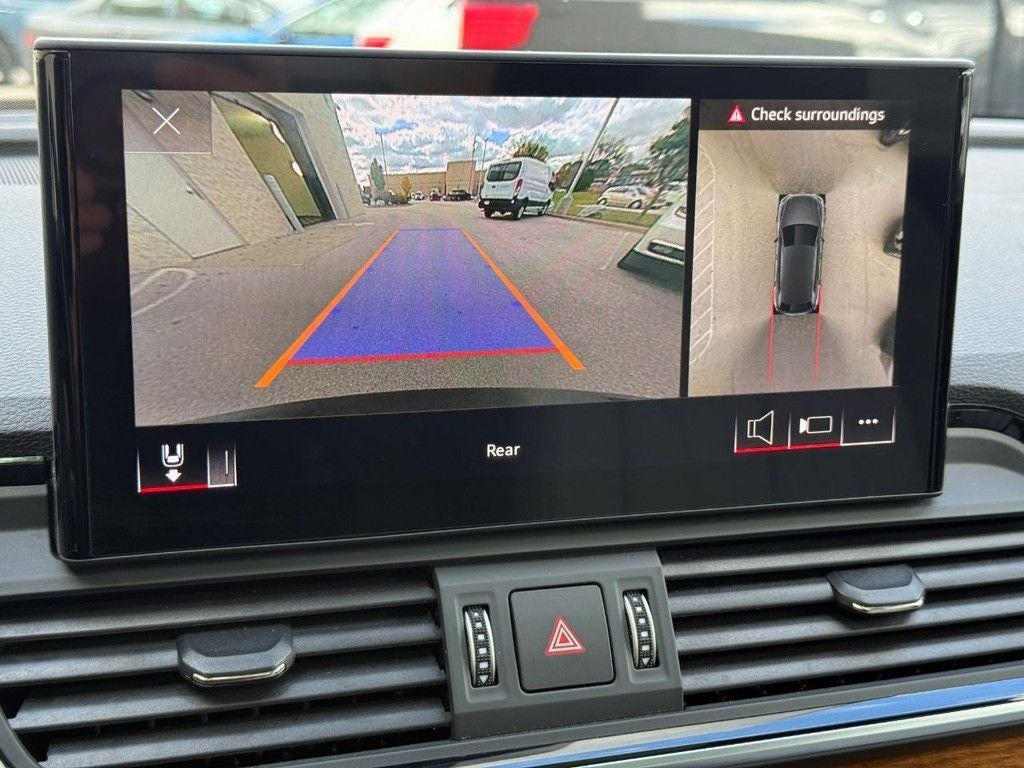 2023 Audi Q5 45 S line Premium quattro
