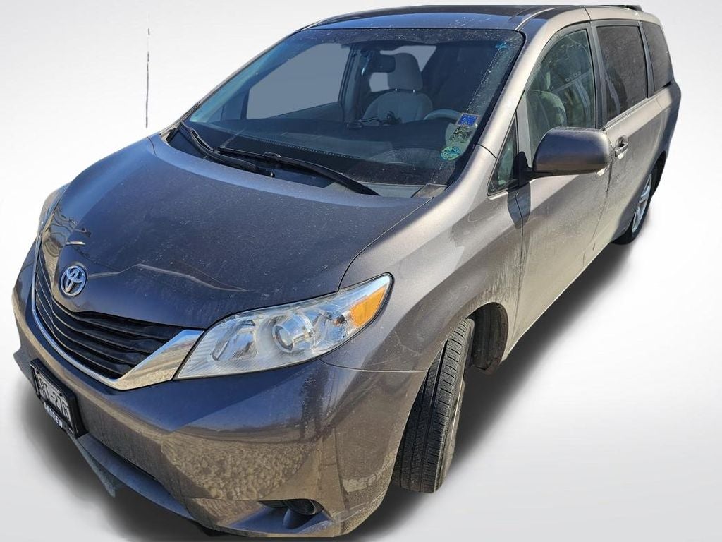 2014 Toyota Sienna LE