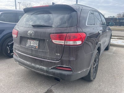 2016 Kia Sorento LX