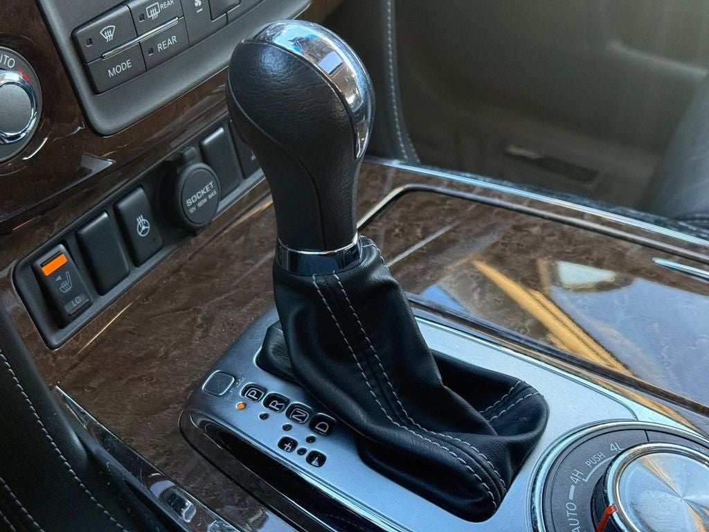 2017 INFINITI QX80 Base