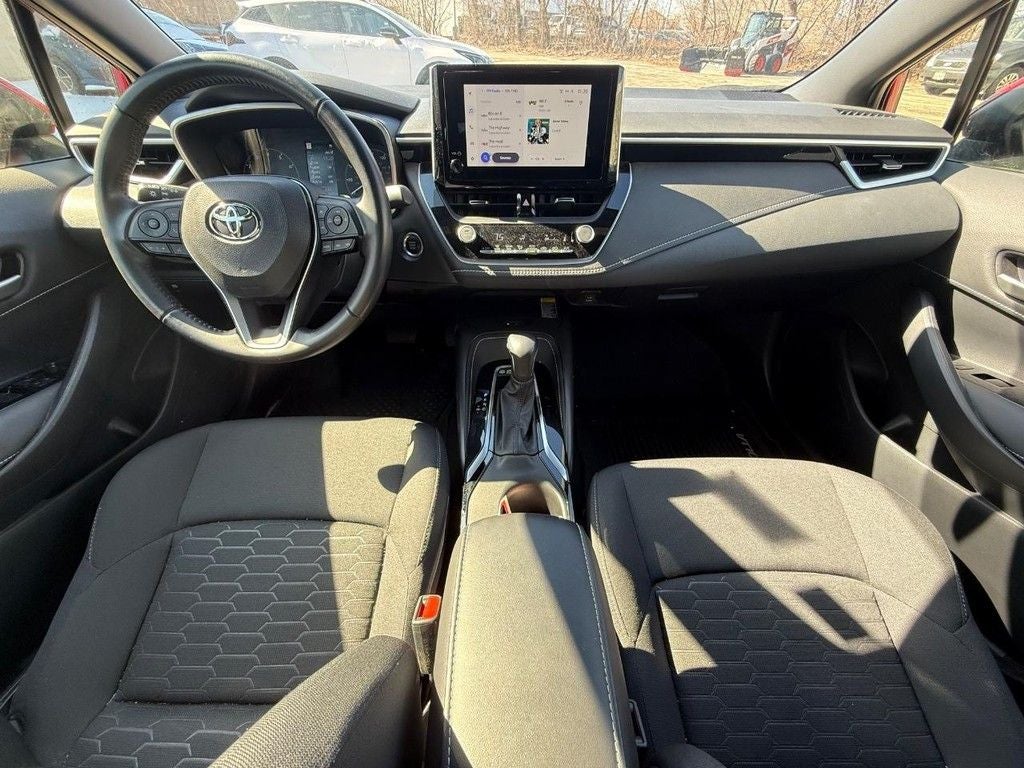 2024 Toyota Corolla Hatchback SE