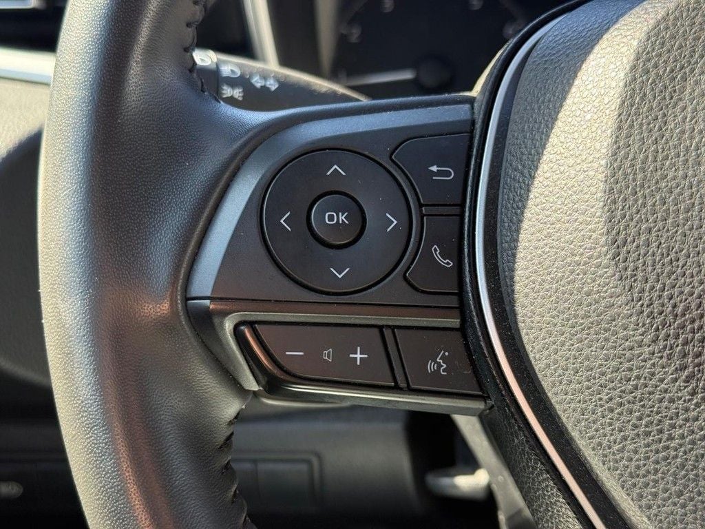 2024 Toyota Corolla Hatchback SE