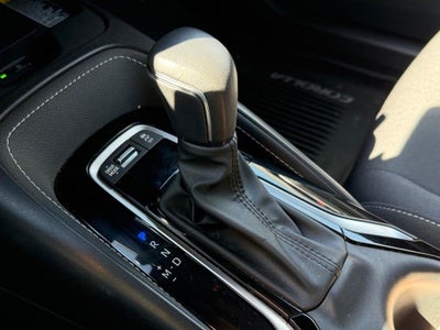 2024 Toyota Corolla Hatchback SE