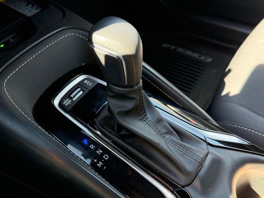 2024 Toyota Corolla Hatchback SE