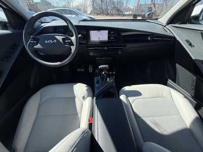 2023 Kia Niro EX Touring