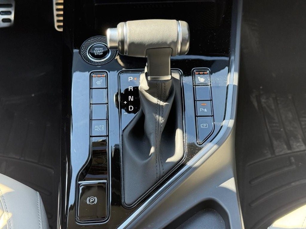 2023 Kia Niro EX Touring