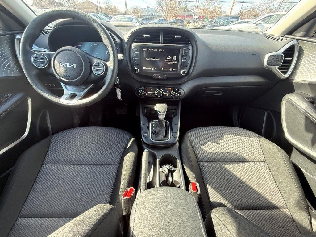 2025 Kia Soul LX